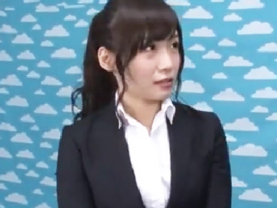 「や‥ちょっと‥」ベロチューで歯止めが利かなくなった上司に種付けされる美少女OL