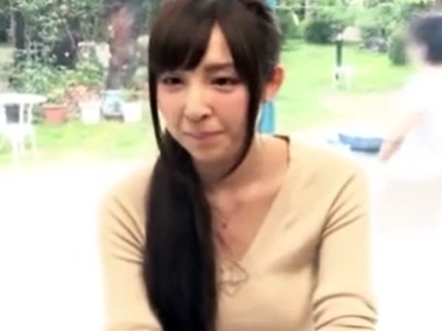 警戒心が強めな可愛い彼女を彼氏から引きはがしてマッサージ敢行！！！→強引にNTR中出しｗ