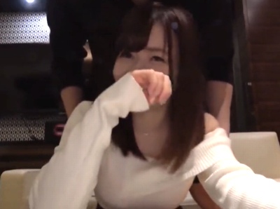 素人なのに艶めかしい顔でカメラを見つめる美女！！！自分の魅せ方を分かってるS級女子と個人撮影