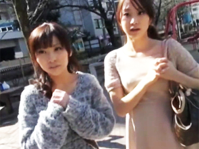 芸能人バリの美人若妻2人組をまとめてパコて男優チンポ楽しんでもらいましたｗ