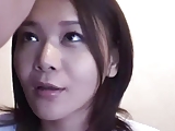 娘の彼氏を誘惑して若いちんぽを自ら挿入する淫乱人妻